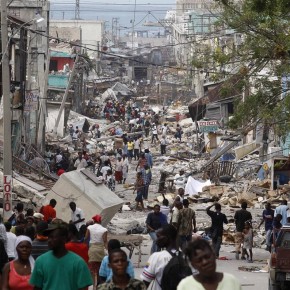 Roteiro de aula: terremotos e tsunamis Roteiro de aula: terremotos e tsunamis