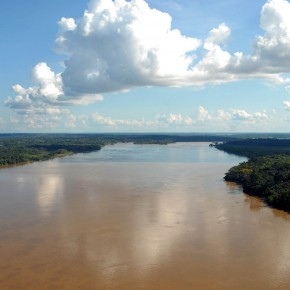 Google Earth como recurso didático: navegando pelo Rio Amazonas Google Earth como recurso didático: navegando pelo Rio Amazonas